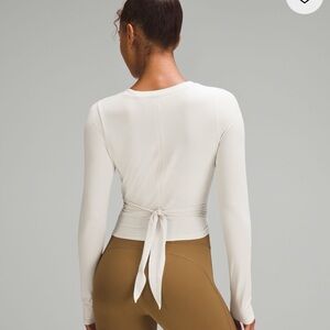 LULULEMON Time to Restore black long sleeve